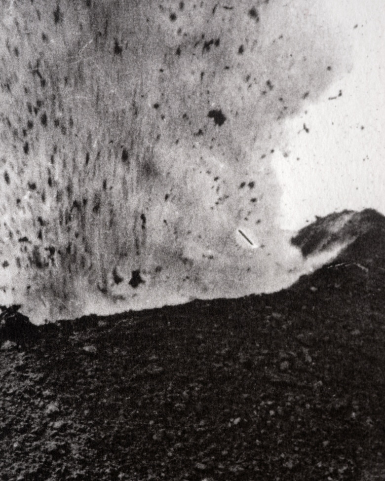 blackprint_edition_karo01-005C blackprint edition - karo edition Nr.005, antique photography on glass of the Mount Vesuvius, Italy 1880 detail piezography print