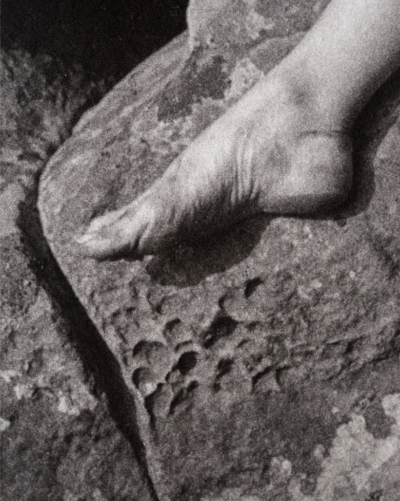 blackprint_edition_karo02_LT-010E blackprint edition karo limited antique black and white nude photographs detail